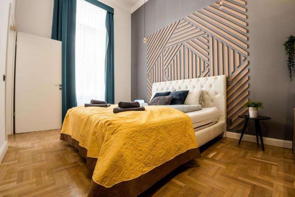 Deluxe Quentin Home Next To The Fashion Street Budapeste Exterior foto